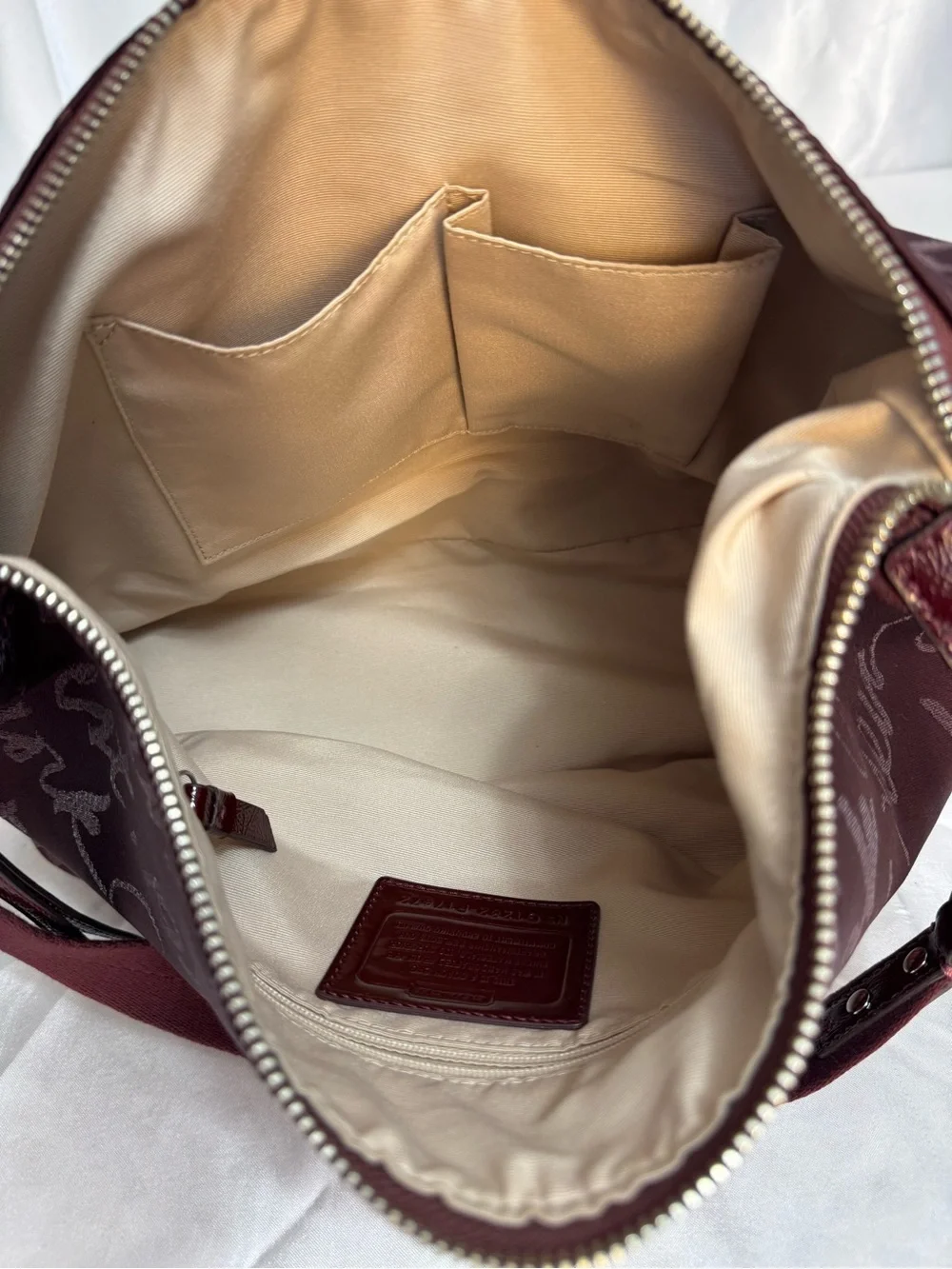 Coach Rare Limited Edition Holiday Poppy Signature Script Lurex Hobo Bag Merlot